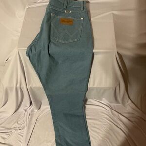Wrangler Women's High Rise Light Blue Jeans